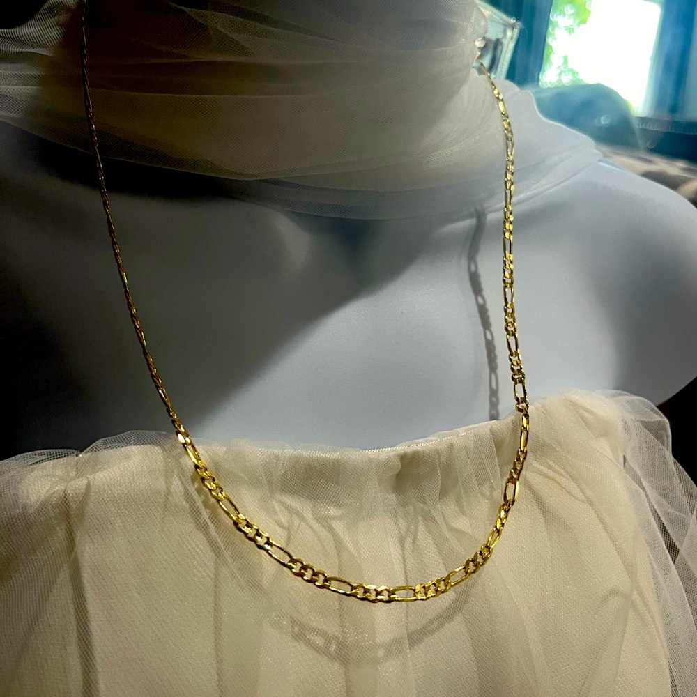 24” mary j jewelry figaro link chain